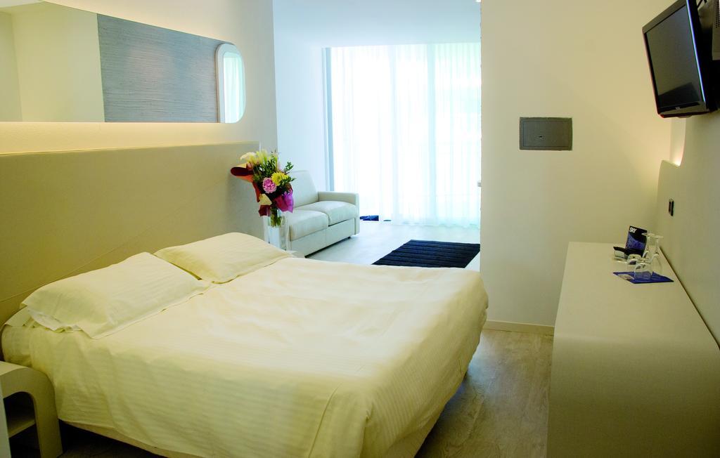Hotel Le Palme - Premier Resort Milano Marittima Bilik gambar