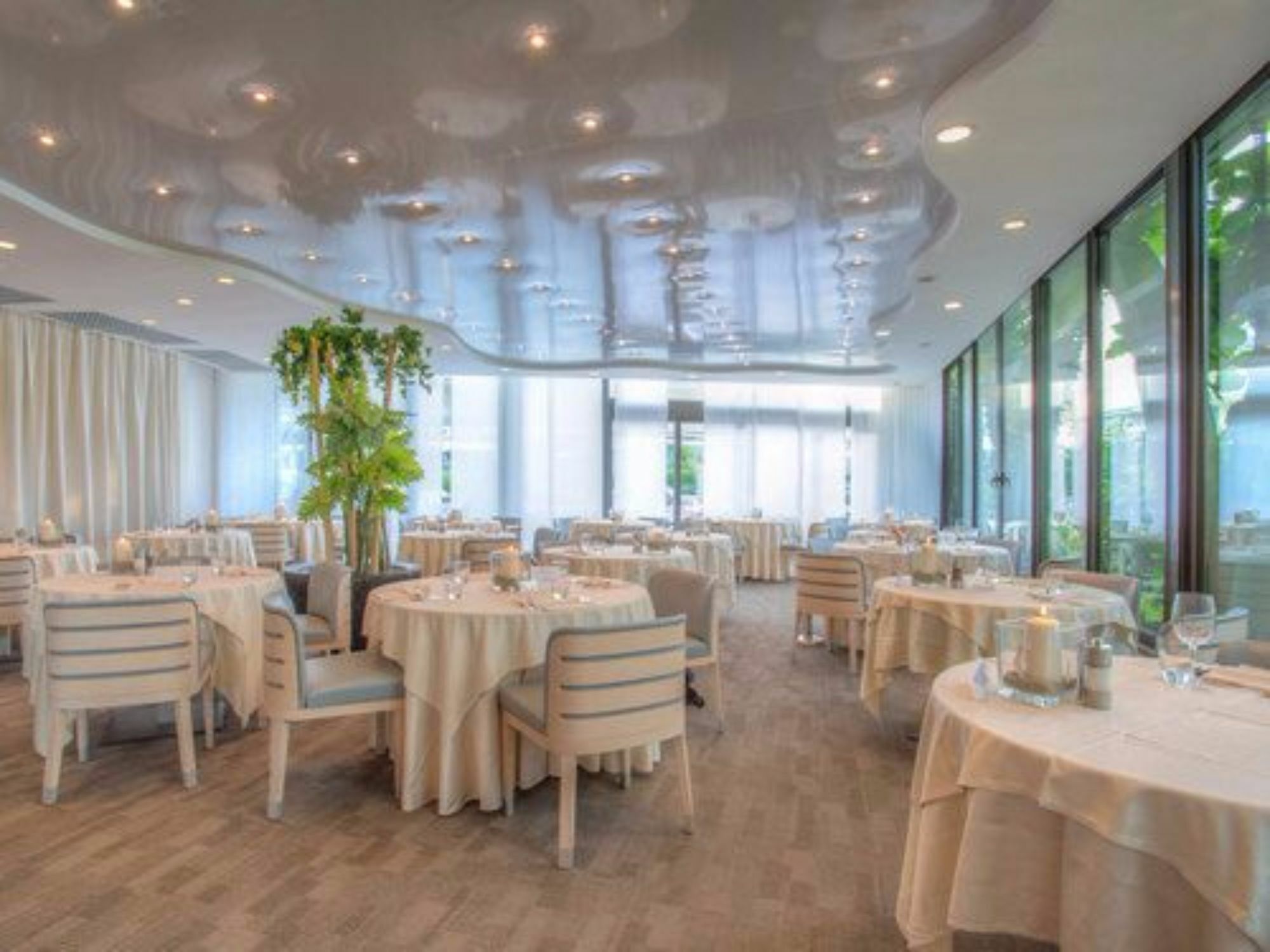 Hotel Le Palme - Premier Resort Milano Marittima Luaran gambar